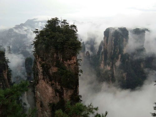 張家界當地導游可靠嗎,張家界私人導游多少錢一天,張家界有哪些必玩景點