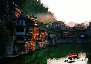 長沙 韶山 張家界 天門山 玻璃棧道 黃龍洞 民族表演 鳳凰古城雙飛6日