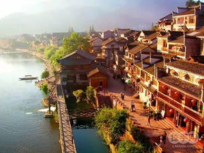 賞三千奇峰,戲八百秀水 體驗豐富多彩民俗風情,這里是張家界