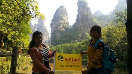 張家界“網約導游”開始接單,解決宰客強制購物